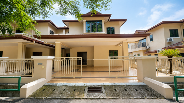 Lakeview Twin Villa