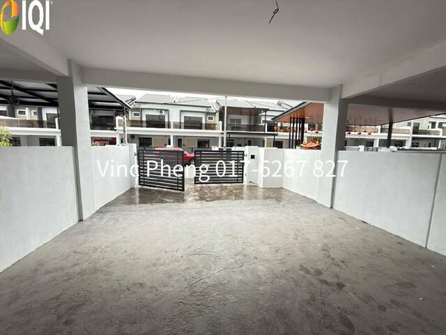 BRAND NEW WITH SMART LOCK DOOR Terrace @ iMolek Pengkalan Impian photo