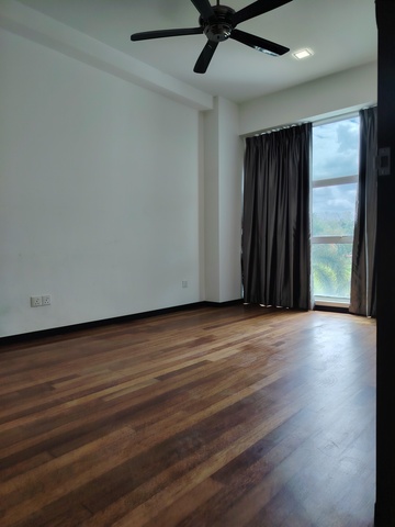 R55 CONDOMINIUM image