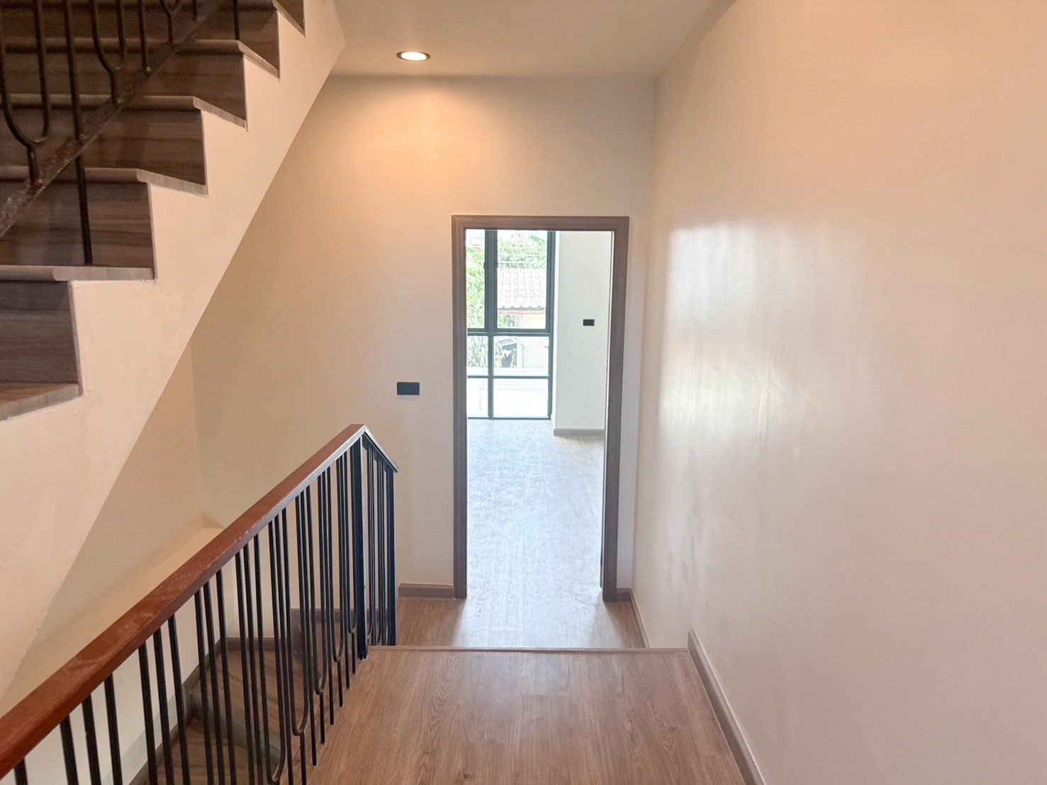 St. Moritz Bangsue Luxury 3-Storey Townhome image