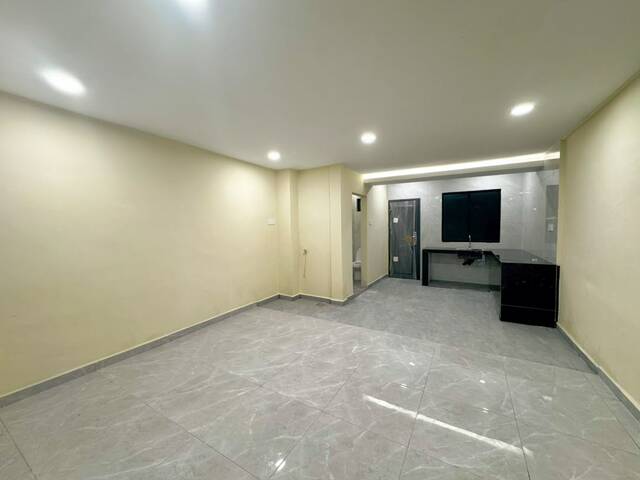Taman Saleng 2 Sty Low Cost,Jalan Serunai,Kulai,Renovated,Extend image