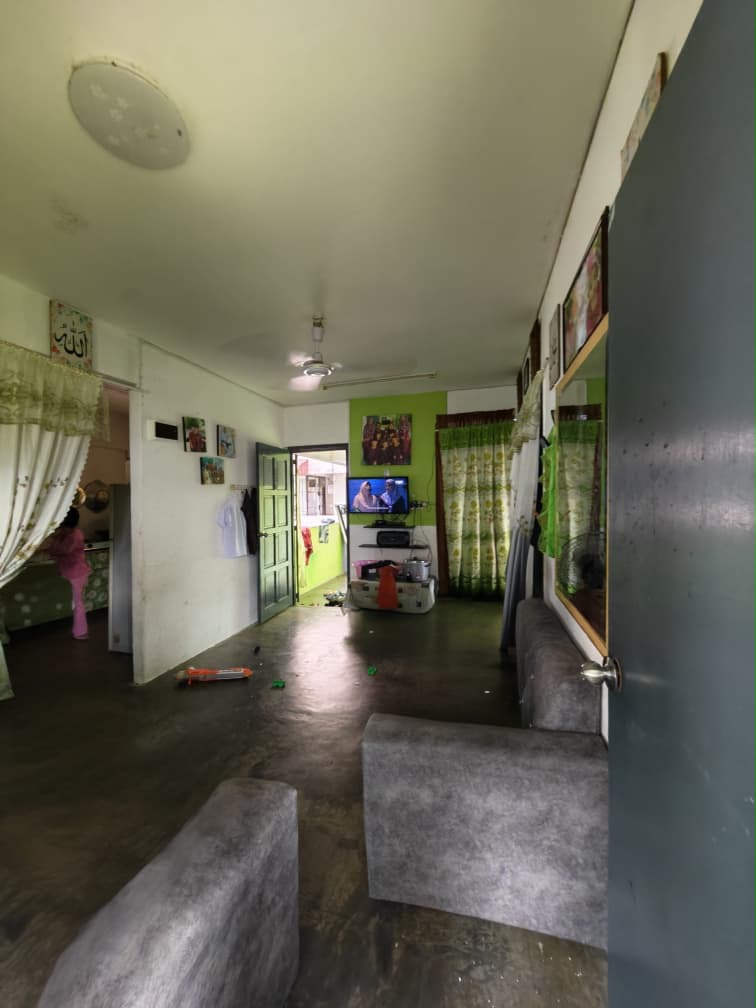 Taman Rinting Low Cost Flat,Level 1,Jalan Balau,Masai,Pasir Gudang image