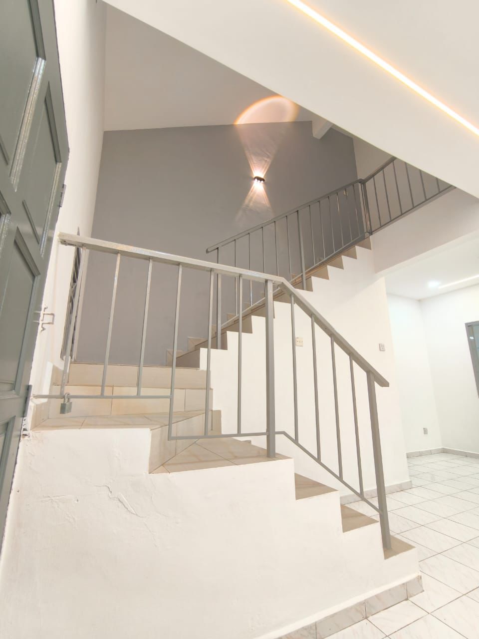 Bandar Seri Alam 2 Sty Terrace,Jalan Bayu,Masai,Renovated,Extend image