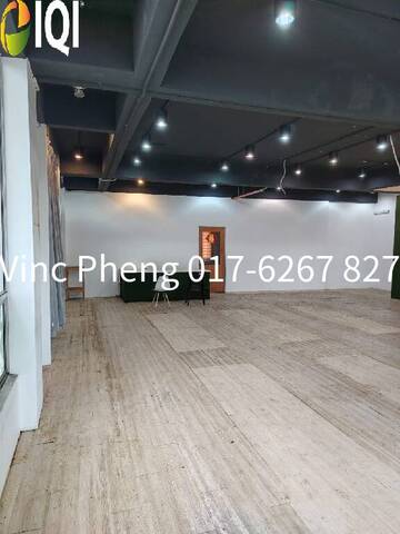 PRIME MAIN ROAD ENDLOT Shoplot For Rent @ Malim Jaya Melaka photo
