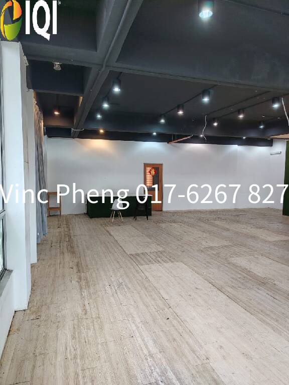 PRIME MAIN ROAD ENDLOT Shoplot For Rent @ Malim Jaya Melaka image