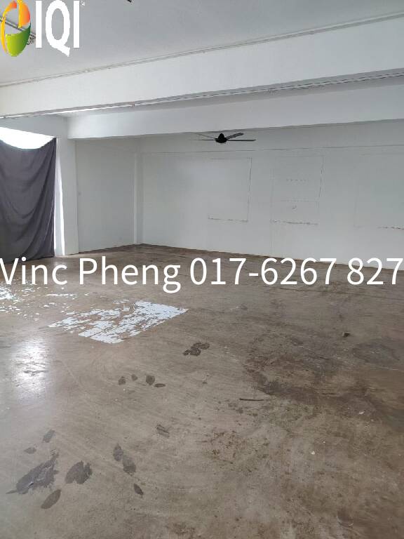 PRIME MAIN ROAD ENDLOT Shoplot For Rent @ Malim Jaya Melaka image