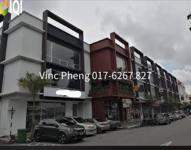 PRIME MAIN ROAD ENDLOT Shoplot For Rent @ Malim Jaya Melaka image