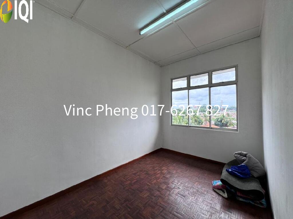 RM130K ONLY! FREEHOLD Duplex Apartment @ Mata Kucing Melaka image