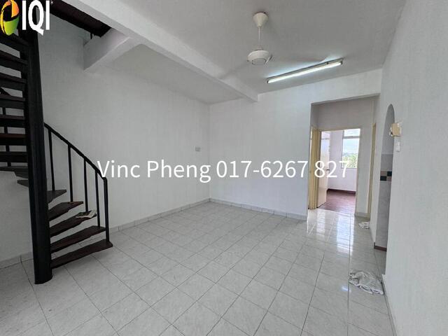 RM130K ONLY! FREEHOLD Duplex Apartment @ Mata Kucing Melaka image