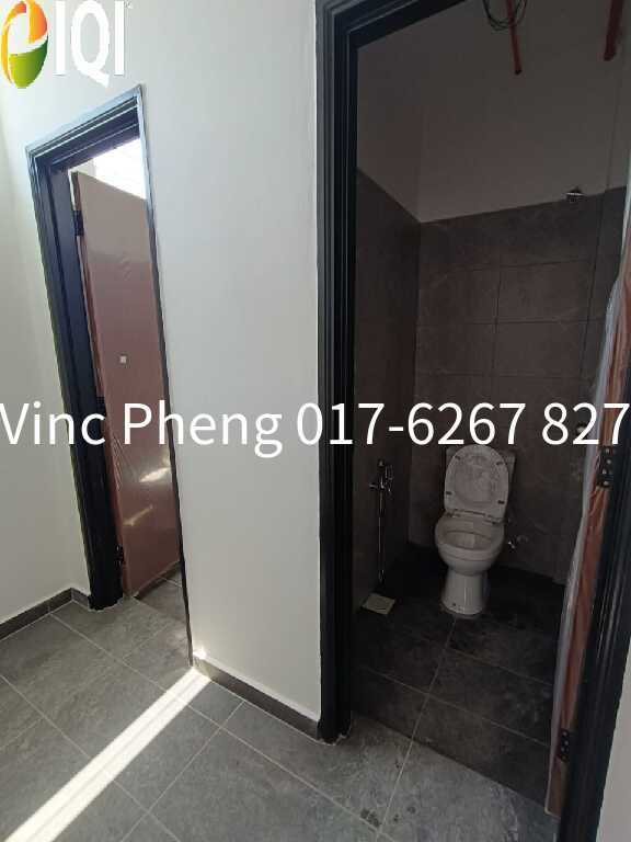 RARE 69,750sqft Detached Warehouse For Sale @ Tasik Utama Melaka image