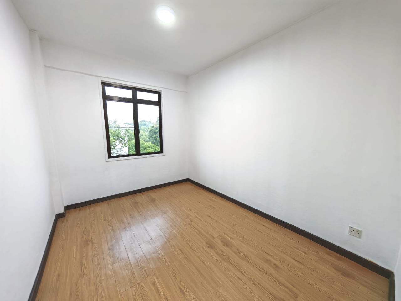 Desa Tebrau Low Cost Flat,Sri Lanang,Level 5,Jalan Harmonium,Renovated image