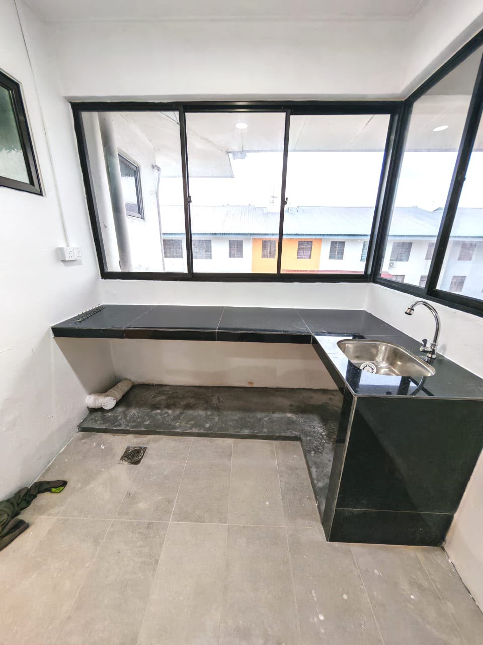 Desa Tebrau Low Cost Flat,Sri Lanang,Level 5,Jalan Harmonium,Renovated image