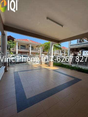 24'x75' WELL MAINTAINED Terrace @ Krubong Utama Melaka image