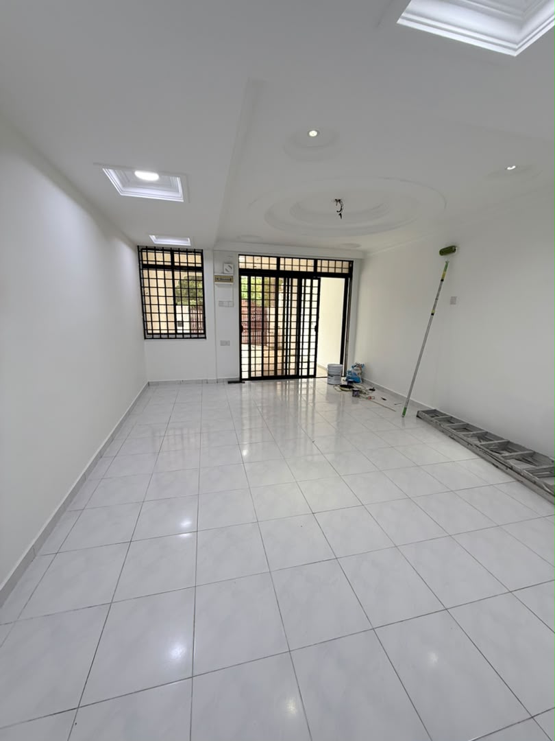Taman Makmur Kulai 2 Sty Low Cost,Renovated,Extend,Johor Bahru image