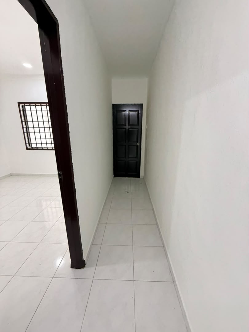 Taman Makmur Kulai 2 Sty Low Cost,Renovated,Extend,Johor Bahru image