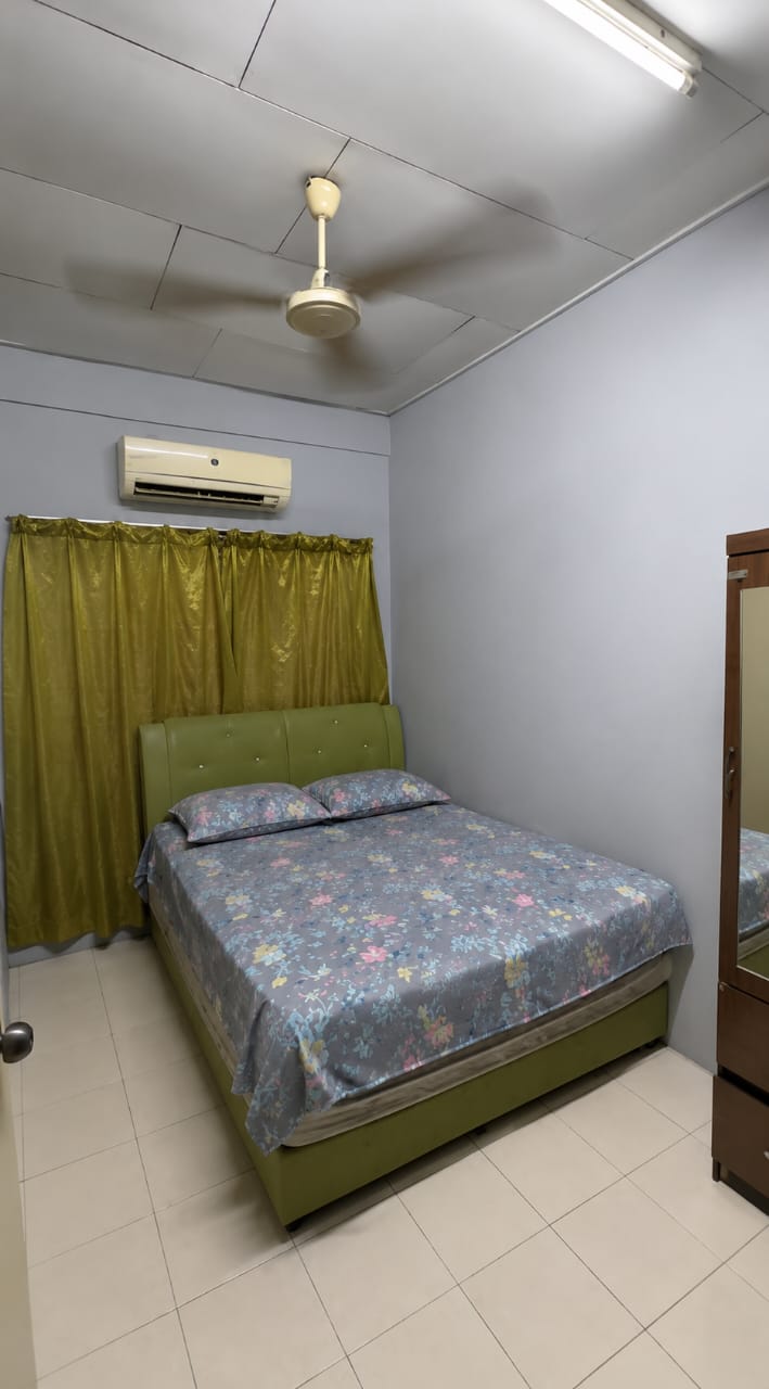 Taman Suria Pendamar image
