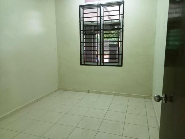 Taman Pasir Putih 2 Sty Terrace,Jalan Senangin,Pasir Gudang,Full Loan image