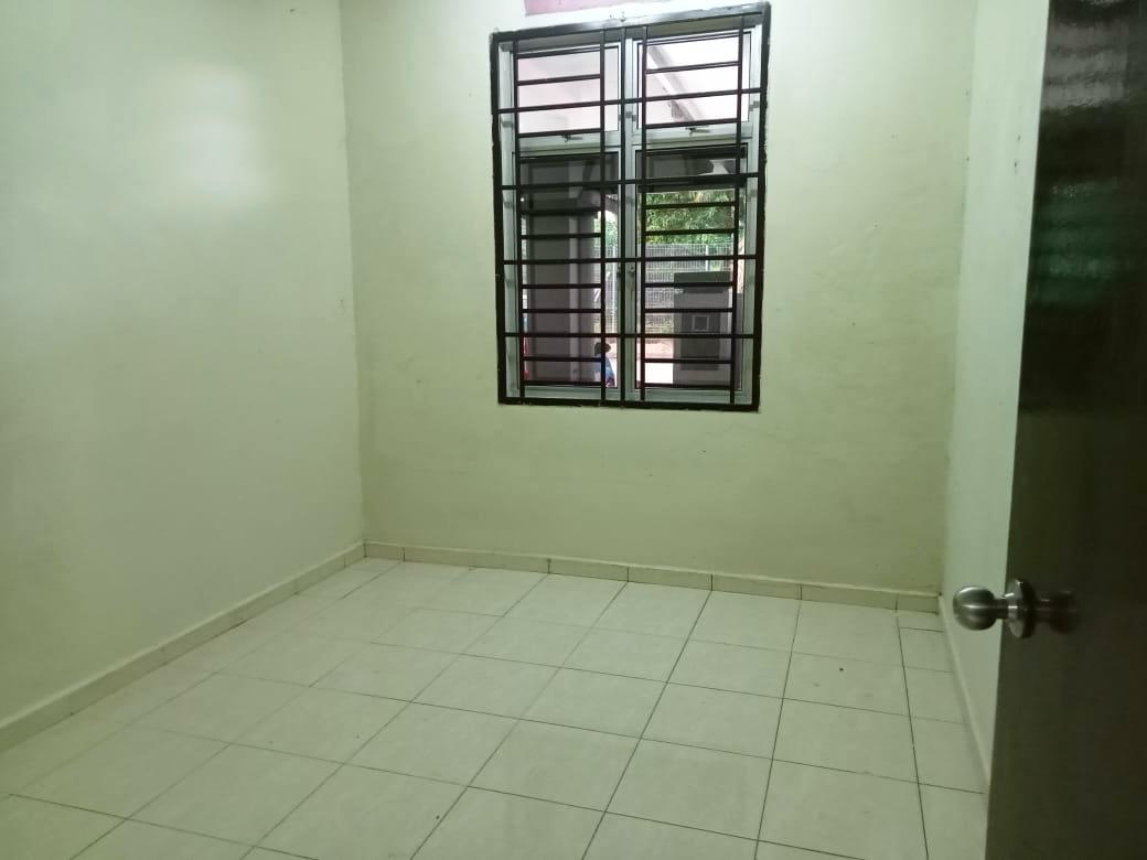 Taman Pasir Putih 2 Sty Terrace,Jalan Senangin,Pasir Gudang,Full Loan image