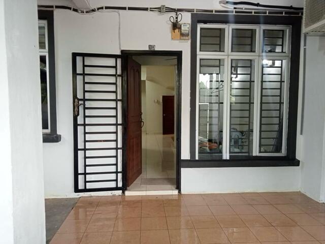 Taman Pasir Putih 2 Sty Terrace,Jalan Senangin,Pasir Gudang,Full Loan image