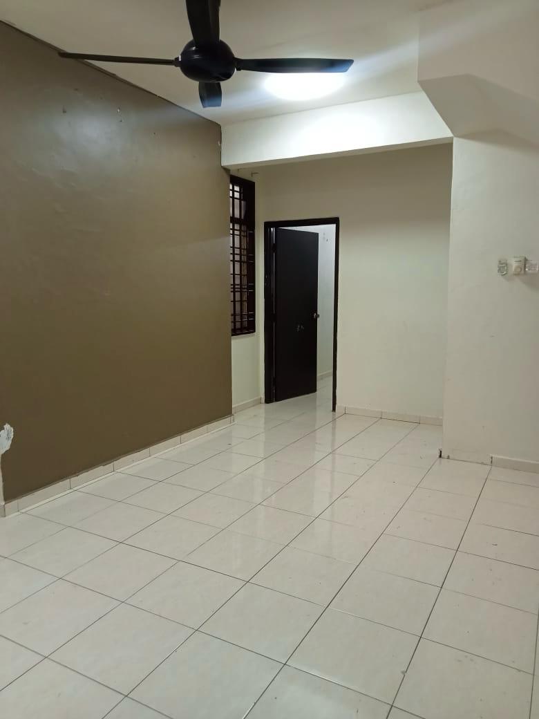 Taman Pasir Putih 2 Sty Terrace,Jalan Senangin,Pasir Gudang,Full Loan image
