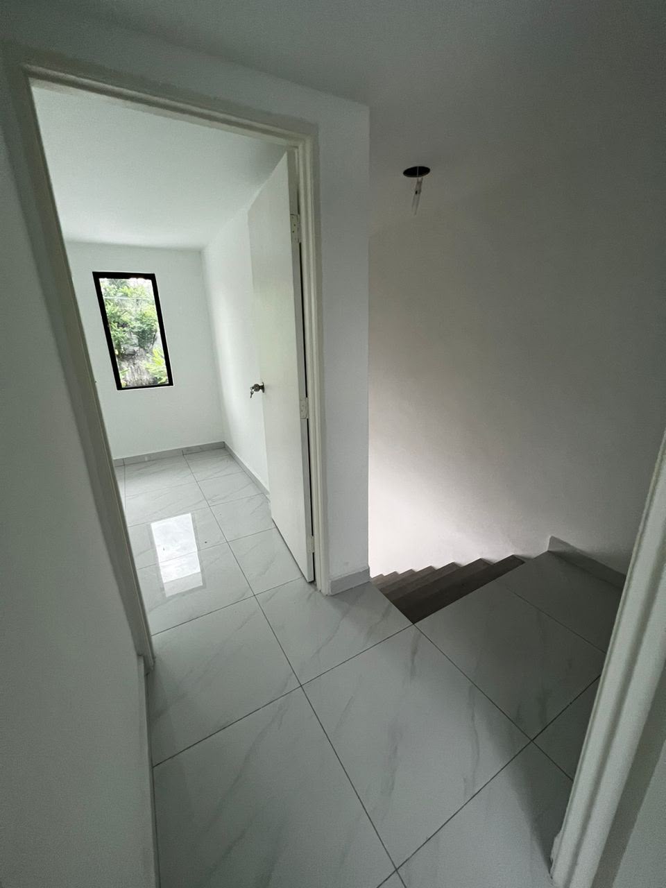 Permas Jaya 2 Sty Low Cost Corner Lot,Unblock View,Masai,Renovated image
