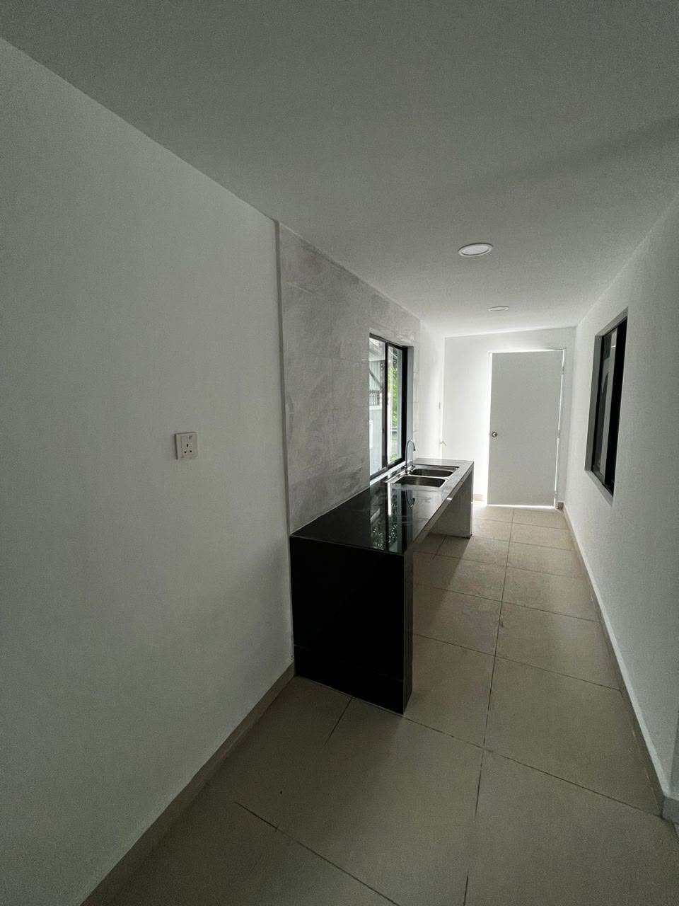 Permas Jaya 2 Sty Low Cost Corner Lot,Unblock View,Masai,Renovated image