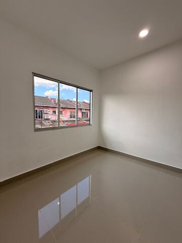 Kota Masai 2 Sty Low Cost,Jalan Tembikai,Pasir Gudang,Renovated image