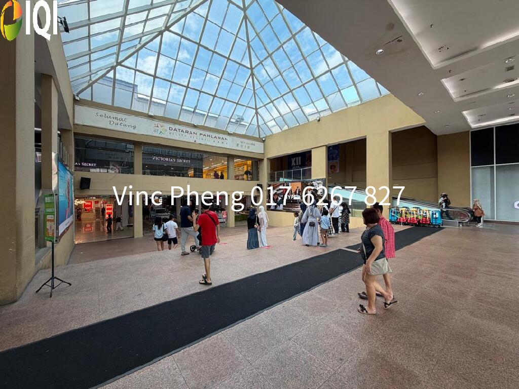 PRIME Retail Lot Near MAIN ENTRANCE For Rent @ Dataran Pahlawan Melaka image