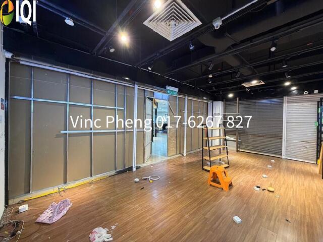 PRIME Retail Lot Near MAIN ENTRANCE For Rent @ Dataran Pahlawan Melaka image