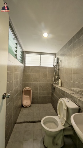Why Pay RM700+ per sqft? Own This Alam Damai Corner Unit at Only RM490 per sqft image