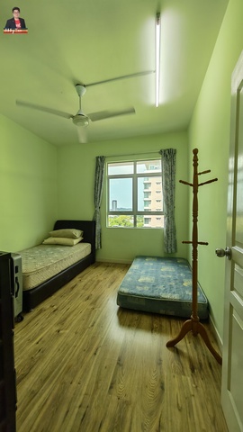 Why Pay RM700+ per sqft? Own This Alam Damai Corner Unit at Only RM490 per sqft image
