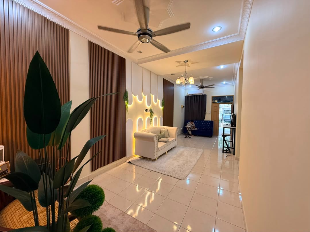 Taman Bestari Indah 1 Sty Terrace,Ulu Tiram,Renovated,Bumi Lot,Unblock image