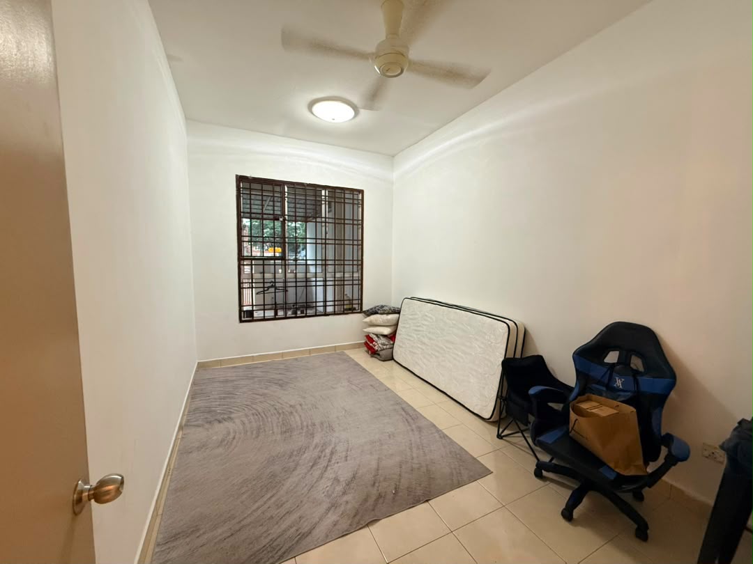 Taman Bestari Indah 1 Sty Terrace,Ulu Tiram,Renovated,Bumi Lot,Unblock image