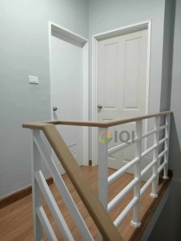 3-story townhome for sale, very good condition, ready to move in. Golden City Chaengwattana-Pakkret project. image
