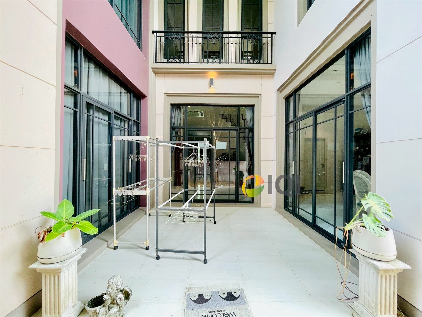 Single house for sale Chewawan Pinklao - Sathorn , located on Phutthamonthon Sai 1 Road. image