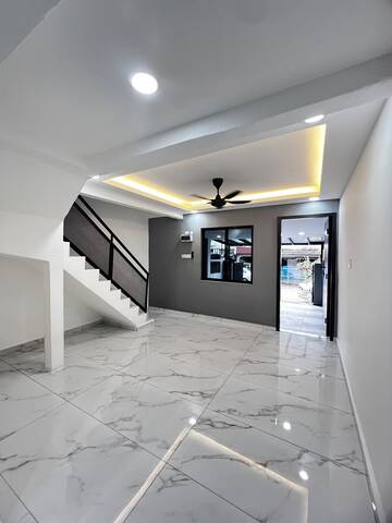 Taman Skudai Baru 2 Sty Low Cost,Jalan Hang Tuah,Skudai,Renovated image