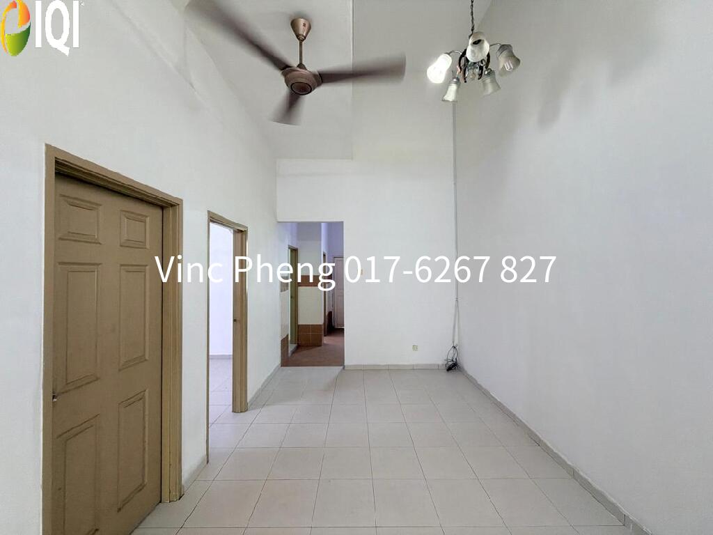 AFFORDABLE 4Room Single Terrace House @ Taman Krubong Jaya image