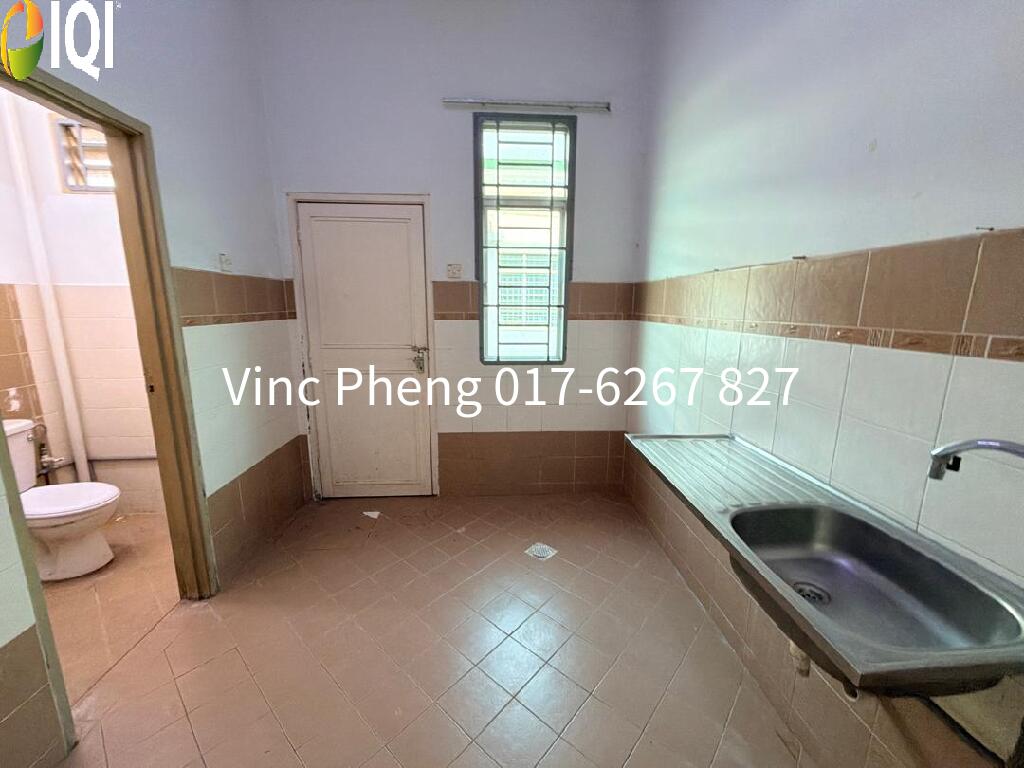 AFFORDABLE 4Room Single Terrace House @ Taman Krubong Jaya image