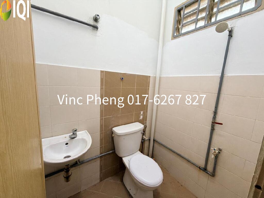 AFFORDABLE 4Room Single Terrace House @ Taman Krubong Jaya image