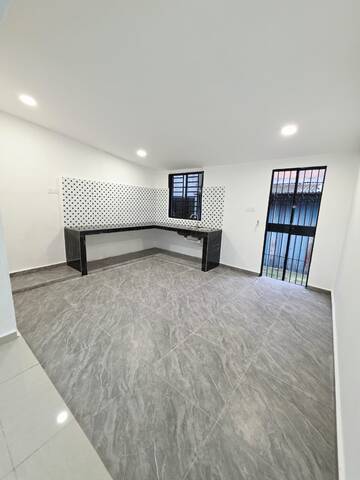 Taman Megah Ria 2 Sty Low Cost,Jalan Bayan,Masai,Full Loan,Extend image