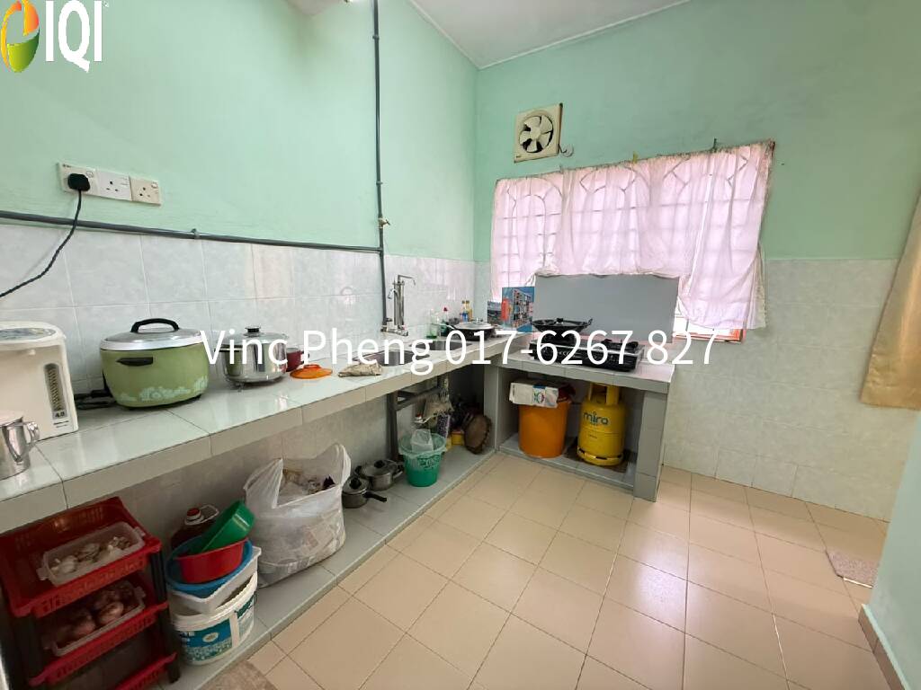 VALUE BUY! FACING PADANG Double Storey Terrace @ Bukit Katil image