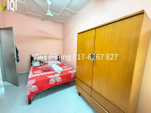 VALUE BUY! FACING PADANG Double Storey Terrace @ Bukit Katil image