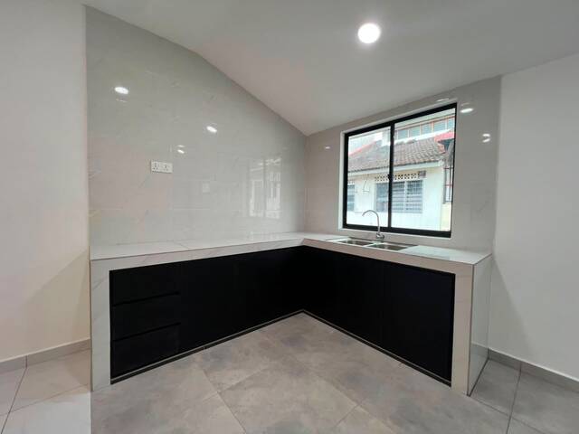 Taman Johor Jaya 1 Sty Terrace,Jalan Dedap,Johor Bahru,Renovated image