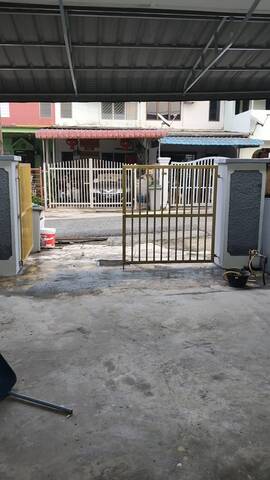 Taman Damai Jaya 2 Sty Low Cost,Jalan Aman,Skudai,Renovated,Extend image