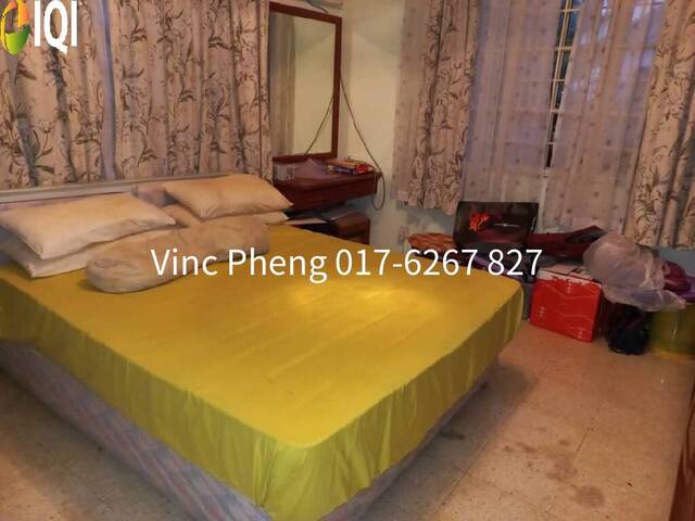 SPACIOUS FREEHOLD Bungalow with 8,105sqft Land @ USJ Subang Jaya image