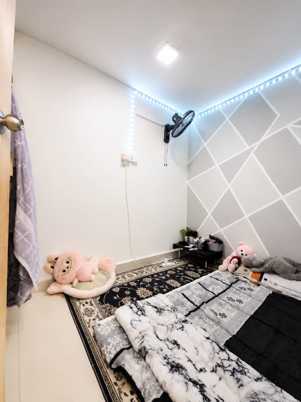 Taman Rinting 2 Sty Low Cost,Jalan Gelam,Masai,Renovated,Extend image