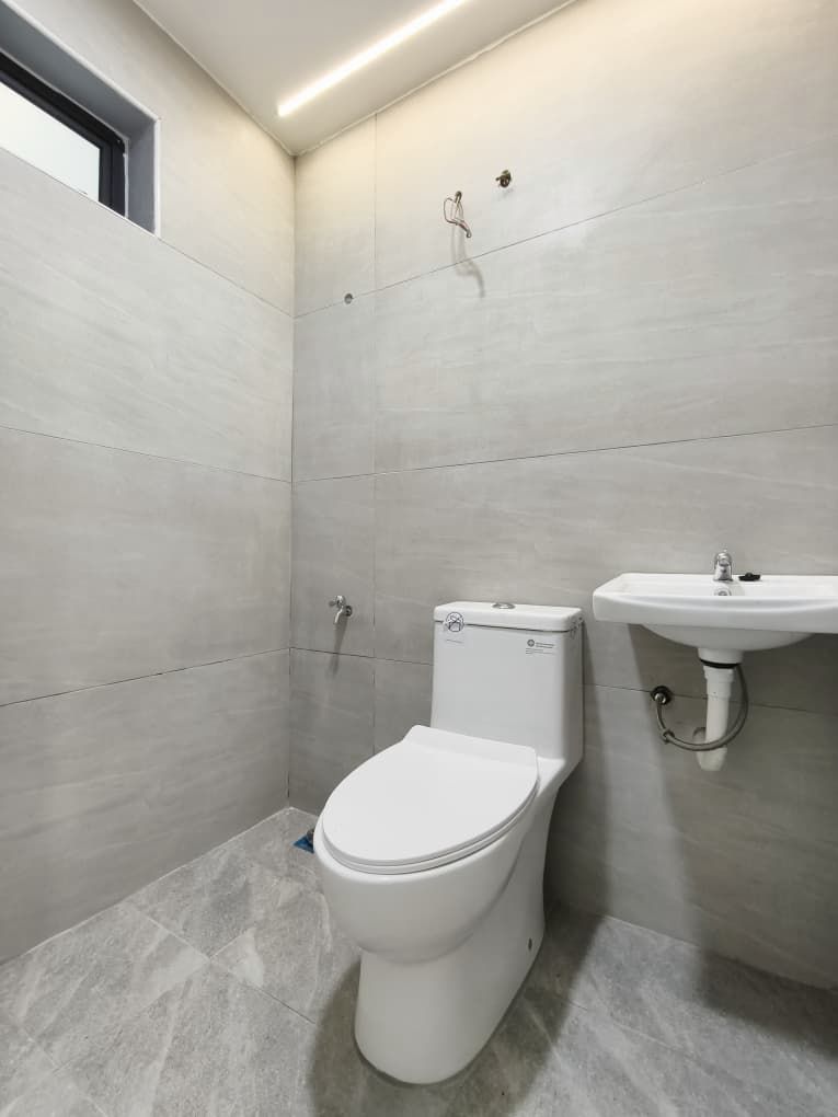 Desa Cemerlang 1 Sty Terrace,Jalan Kekabu,Ulu Tiram,Renovated,Extend image