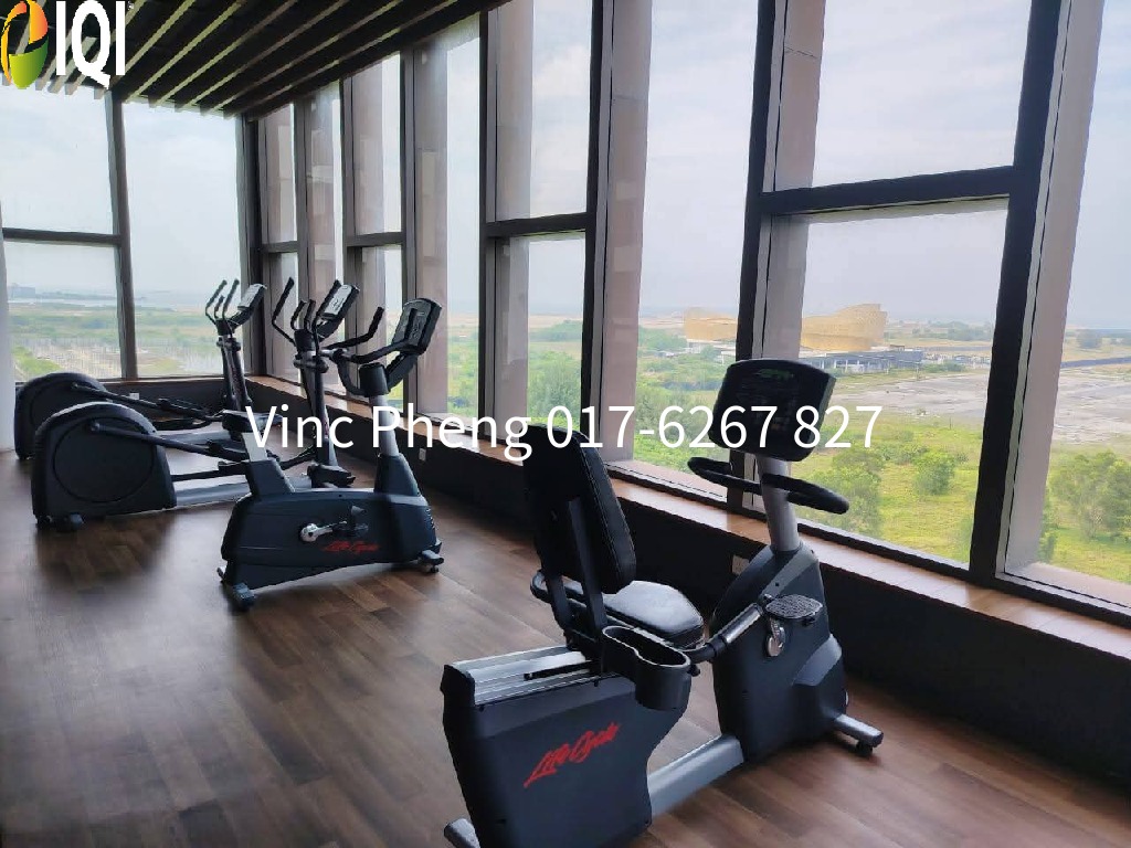FULLY FURNISHED Studio Sea & City View @ Bali Residence image