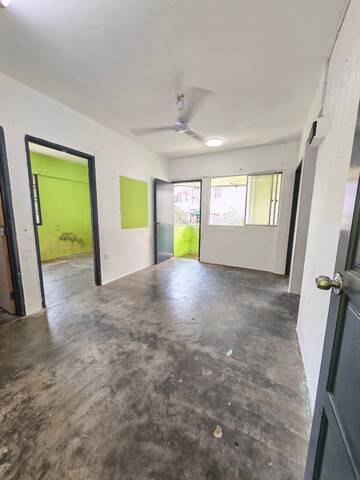 Taman Rinting Low Cost Flat,Balau Flat,Masai,Level 1,Pasir Gudang
