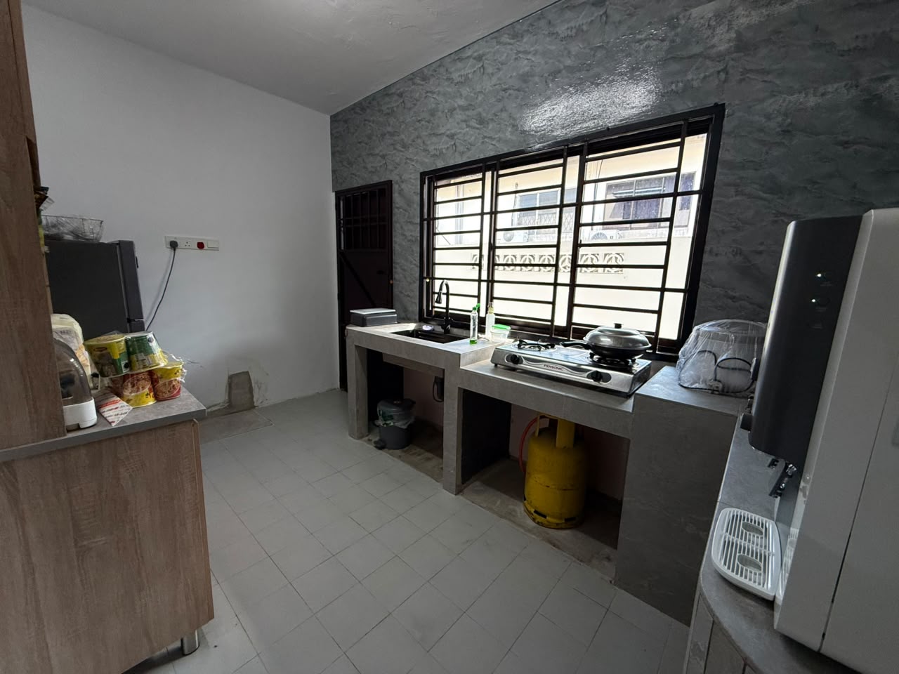 Taman Damai Jaya 2 Sty Low Cost,Jalan Makmur,Skudai,Renovated,Extend image